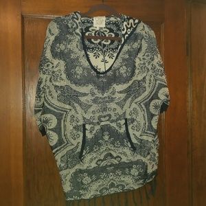 Short sleeve knit tunic